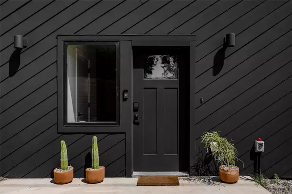 Austin, TX 78702,708 Chicon ST #2