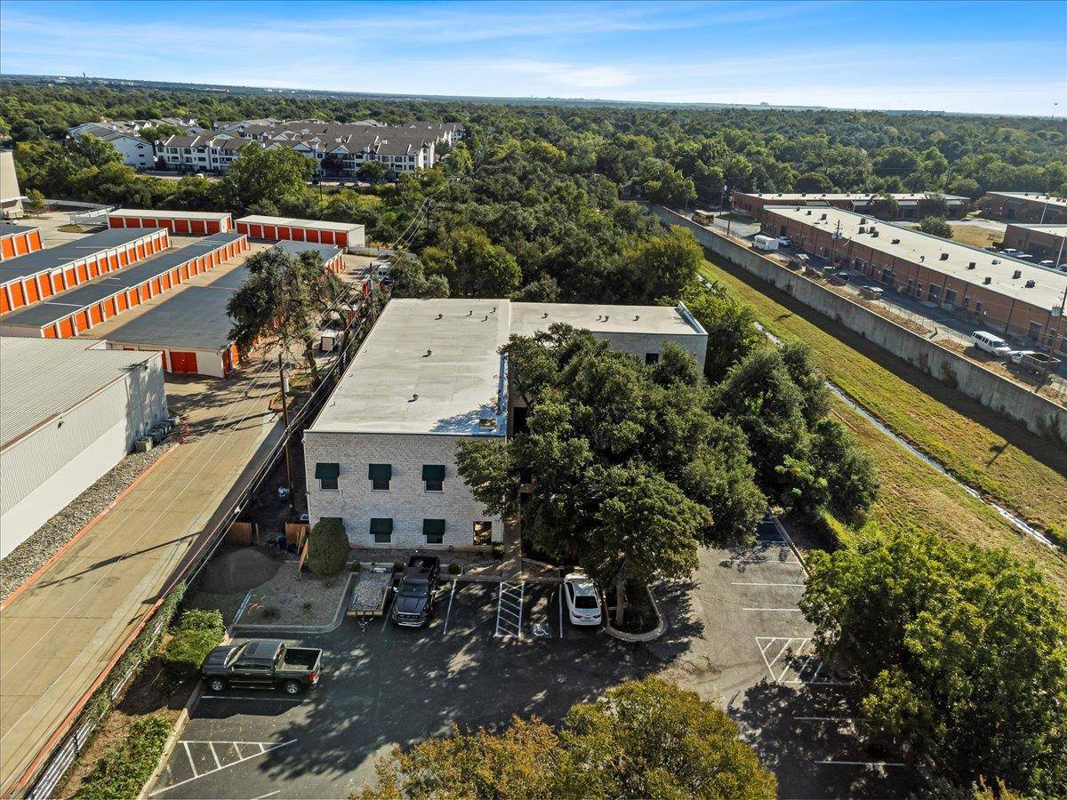 Austin, TX 78729,13625 Pond Spring RD #204