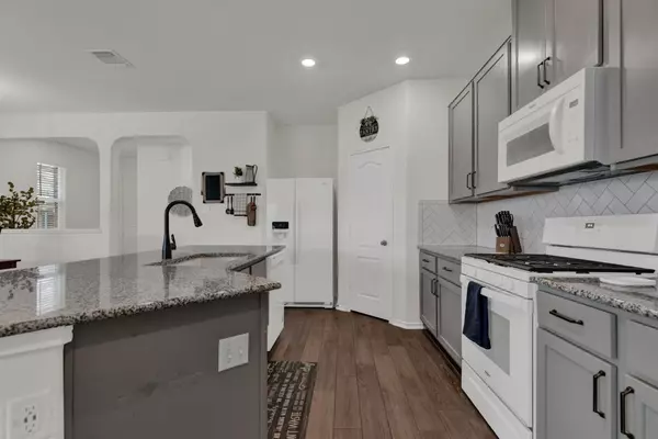 Hutto, TX 78634,501 Fort William ST