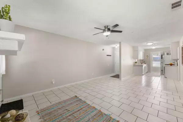 Austin, TX 78741,2311 Burleson RD ##A #B