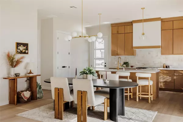 Austin, TX 78745,901 Redd ST