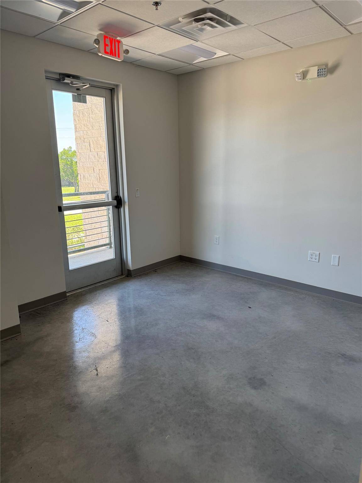 Georgetown, TX 78633,5373 Williams DR #220
