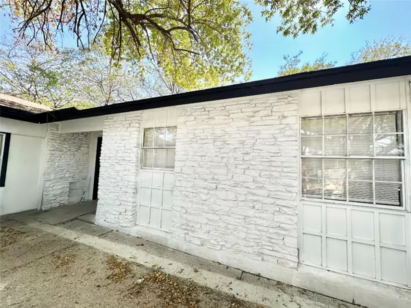 3300 Rockhurst LN, Austin, TX 78723