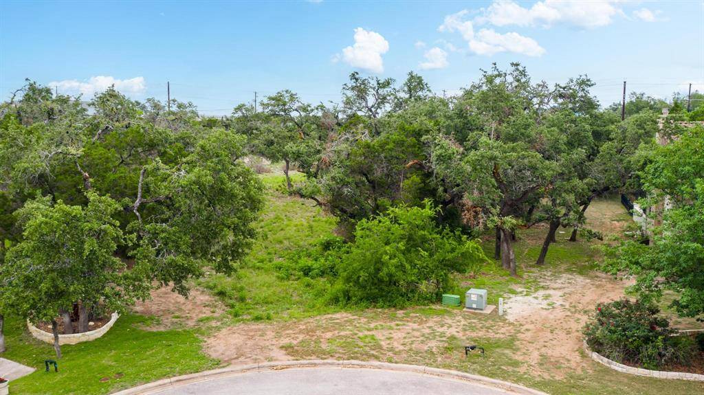 421 Bella Montagna CIR,  Austin,  TX 78734