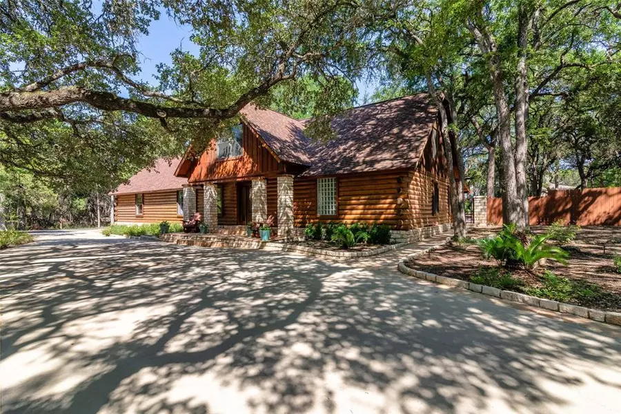 7 Brookside DR, Wimberley, TX 78676
