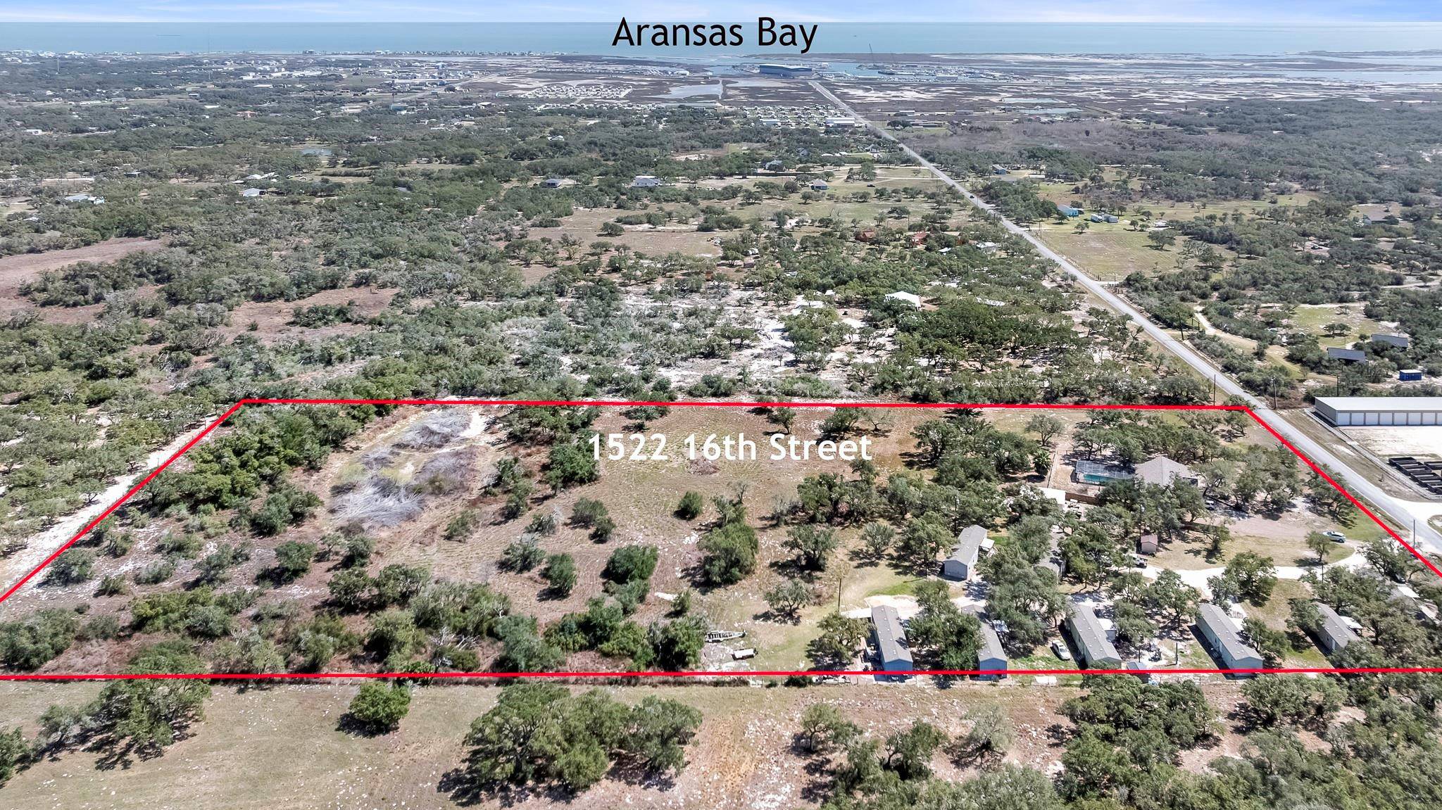 1522-1524 Sixteenth ST, Rockport, TX 78382