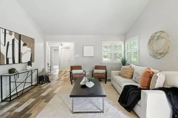 1303 Vine ST, Georgetown, TX 78626