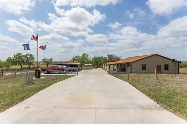 5281 US Highway 90a HWY W, Gonzales, TX 78629