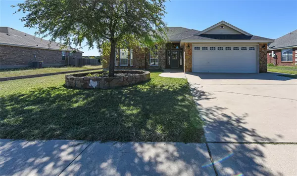 2501 Lindsey DR, Copperas Cove, TX 76522