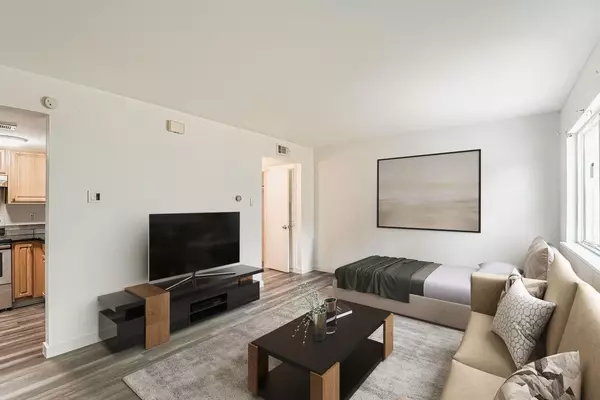 2124 Burton DR #149, Austin, TX 78741