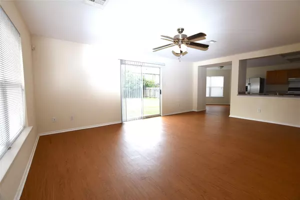 Leander, TX 78641,2005 Rim Rock DR