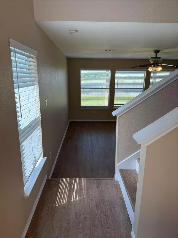 Hutto, TX 78634,225 Hyltin ST