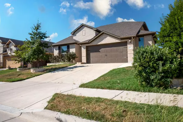 Leander, TX 78641,4213 Privacy Hedge ST