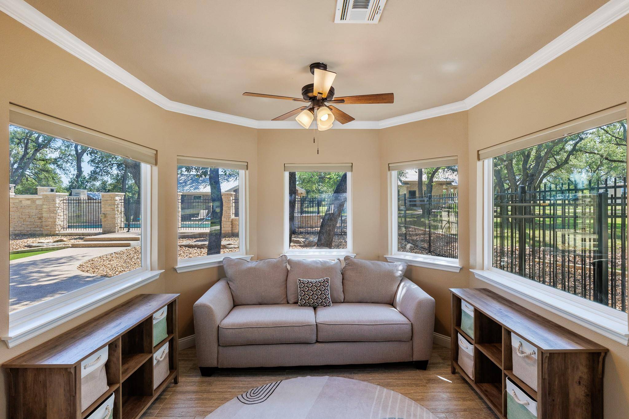 Georgetown, TX 78628,110 Lost River RD
