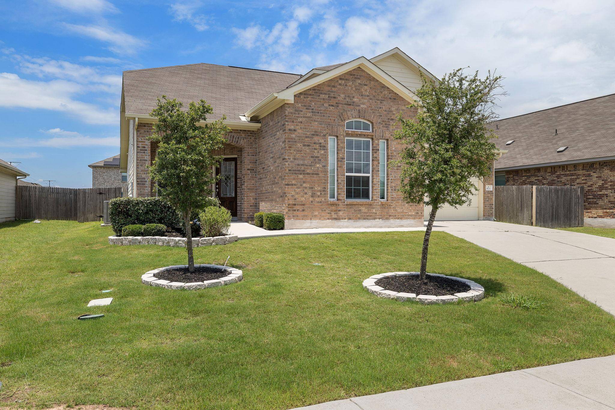 Hutto, TX 78634,811 Kates WAY
