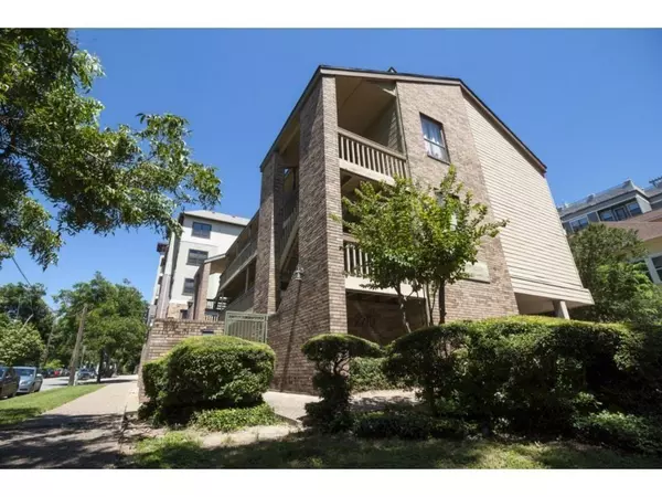 Austin, TX 78705,2210 Pearl ST #306