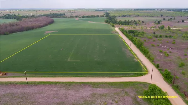 2396-D County Road 112, Buckholts, TX 76518
