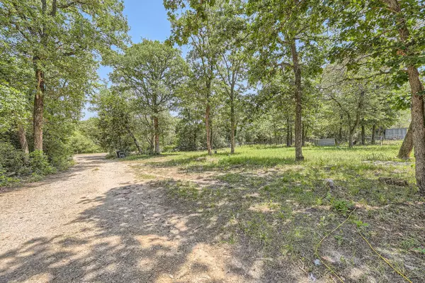 Elgin, TX 78621,579 Hidden Oaks DR