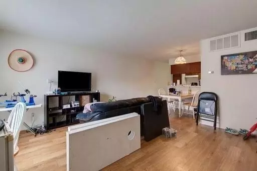 2207 Leon ST #304, Austin, TX 78705