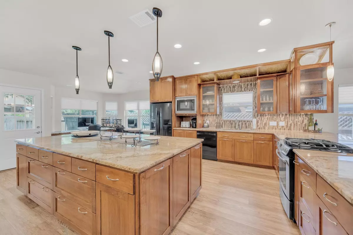 Pflugerville, TX 78660,815 Clarence Bohls LN