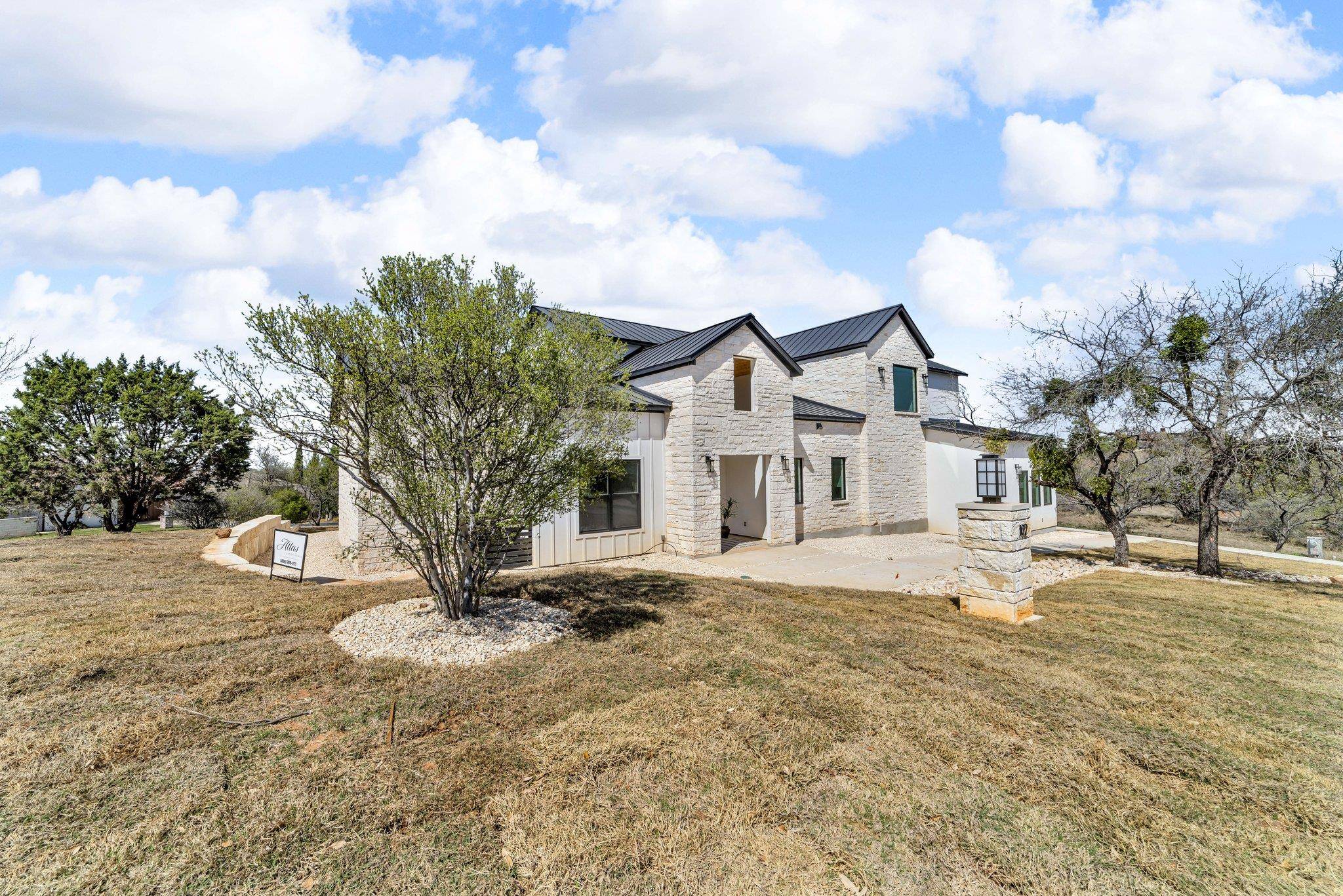 Horseshoe Bay, TX 78657,102 Mountain Home RD