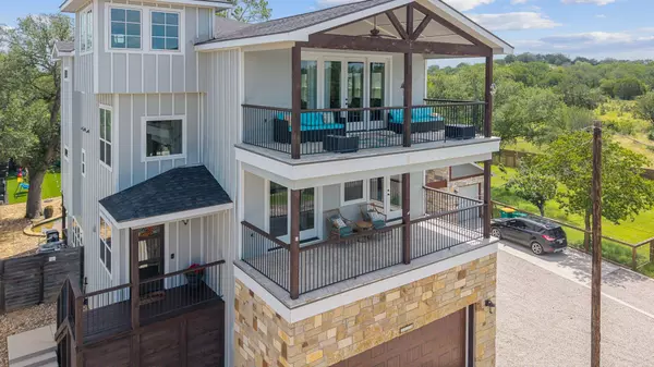 Granite Shoals, TX 78654,1513 Hill Top DR