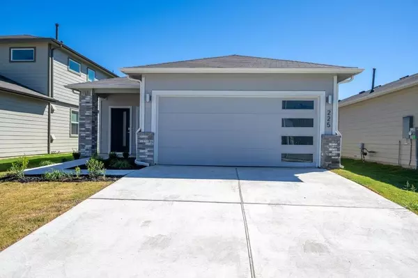 San Marcos, TX 78666,225 New Hampton WAY