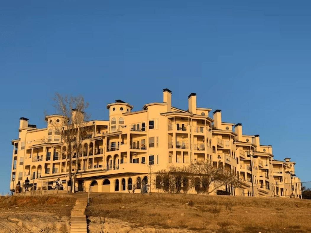 Lago Vista, TX 78645,3404 American DR #1115