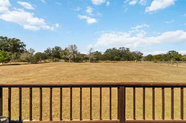 Paige, TX 78659,1697 Fm 2104