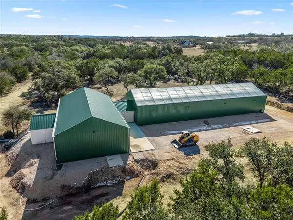 Hye, TX 78635,272 Rocky RD