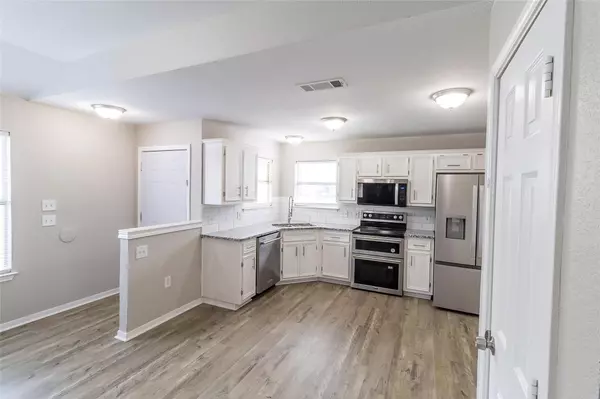 Lampasas, TX 76550,706 Brown ST