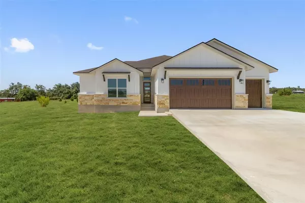 518 John Price, Blanco, TX 78606