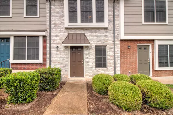 202 S College ST #7, Georgetown, TX 78626