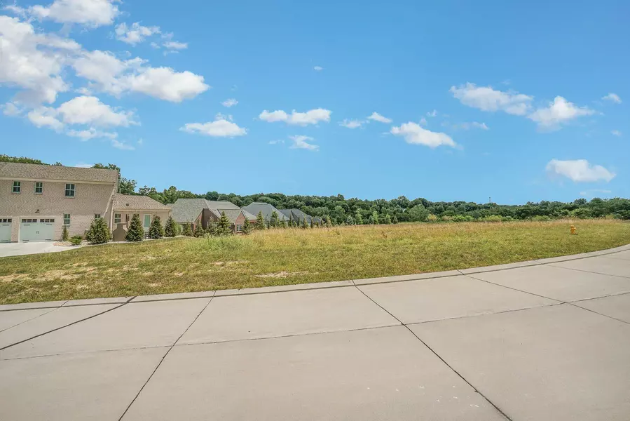 Lot 38 Crown Point Circle, Crestview Hills, KY 41017