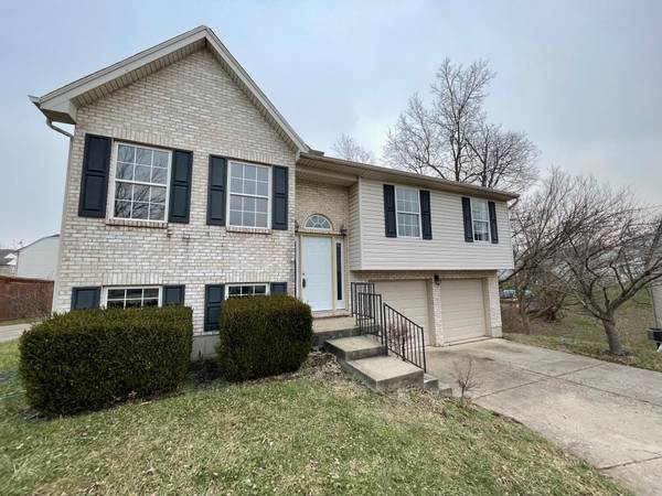 3652 Pondside Court, Elsmere, KY 41018