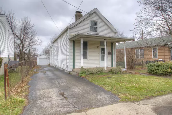 241 Garvey Avenue, Elsmere, KY 41018