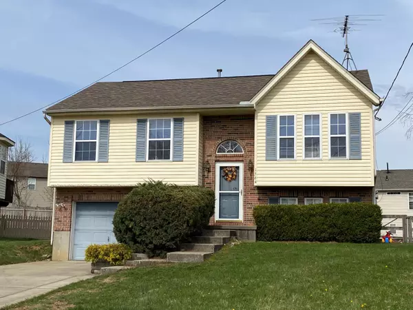 1564 Raintree Court, Elsmere, KY 41018