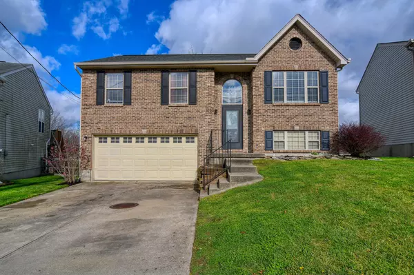 1046 Shadowridge Drive, Elsmere, KY 41018