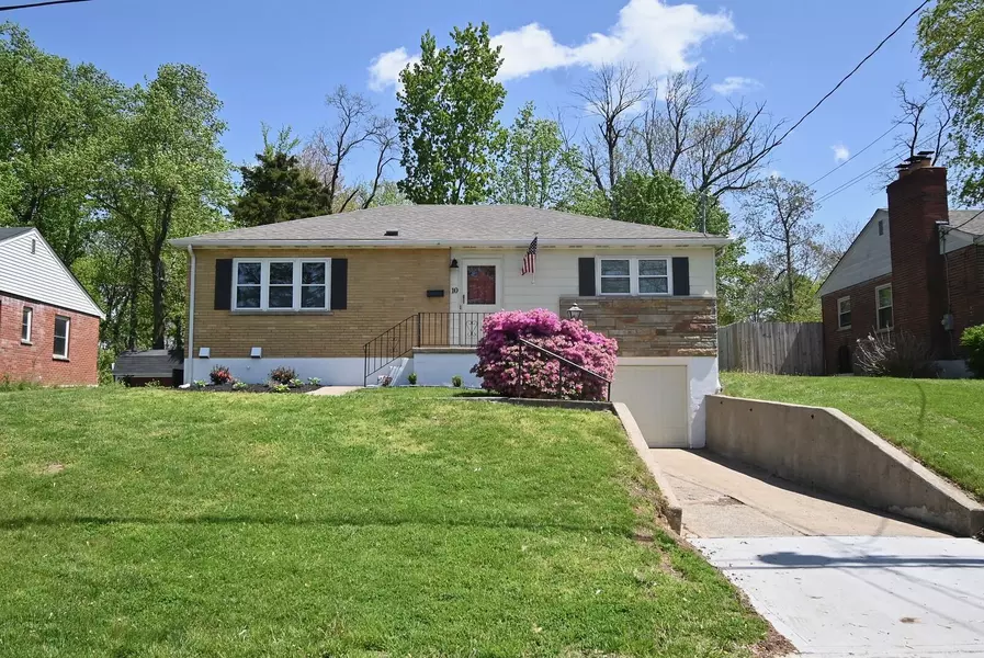 10 Wallace Avenue, Florence, KY 41042