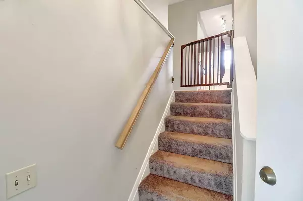 Florence, KY 41042,7782 E Covered Bridge Drive