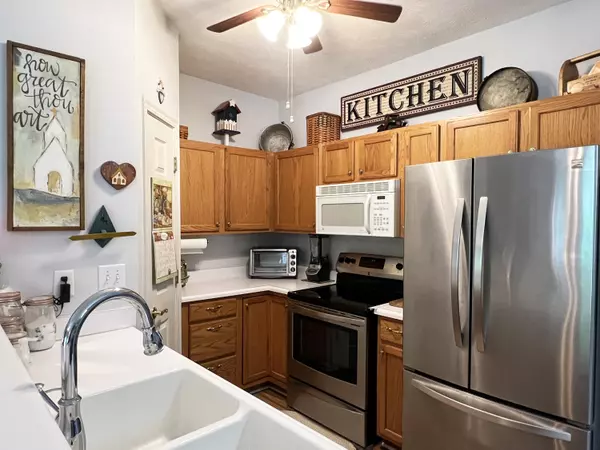 Florence, KY 41042,152 Saddlebrook Lane #467