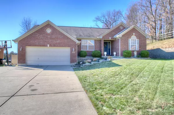 375 Parkside Place, Fort Mitchell, KY 41017