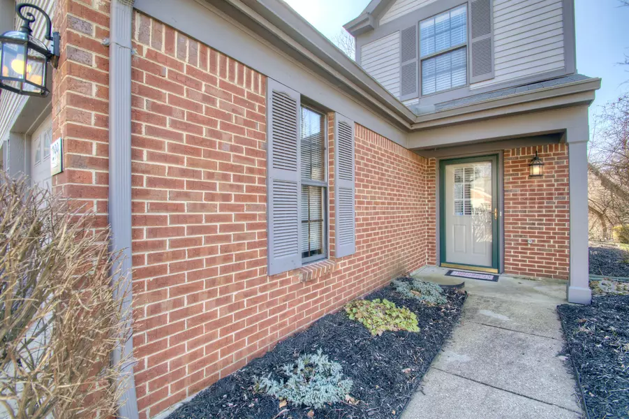 299 Secretariat Court, Crestview Hills, KY 41017