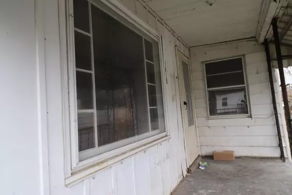 Maysville, KY 41056,1418 Chester Street