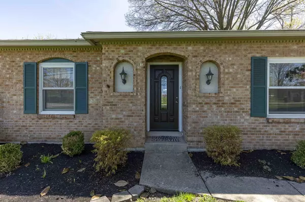 Villa Hills, KY 41017,2453 Amsterdam Road