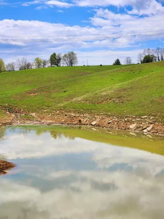 Maysville, KY 41056,7155 Bridgeport Road