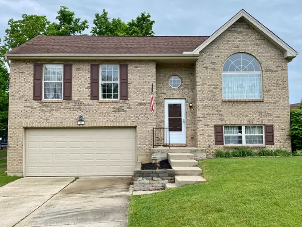 2 S Bellewood Court, Alexandria, KY 41001