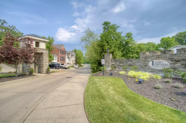 216 Mulberry Court, Fort Thomas, KY 41071