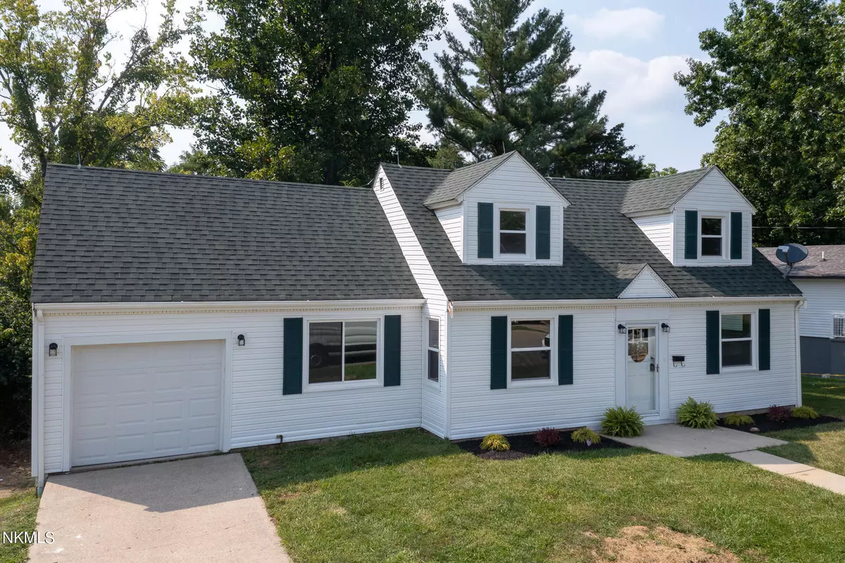 Alexandria, KY 41001,18 Thatcher Avenue