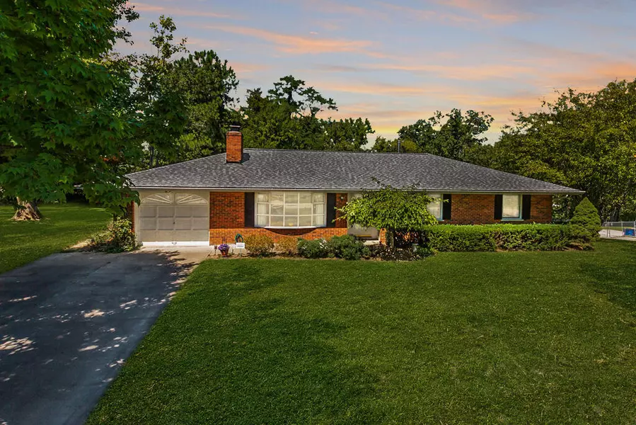 133 Ridgelea Drive, Williamstown, KY 41097